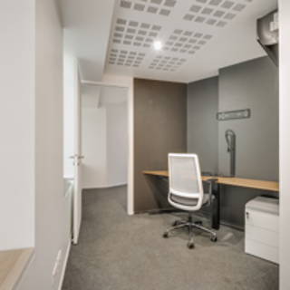 Bureau privé 16 m² 5 postes Location bureau Rue Delambre Paris 75014 - photo 2